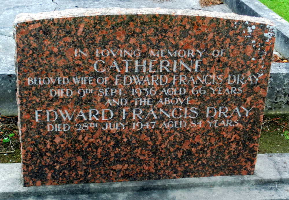 Photo of headstones/Catherine McLennan d 1936 hdstn Wyndham